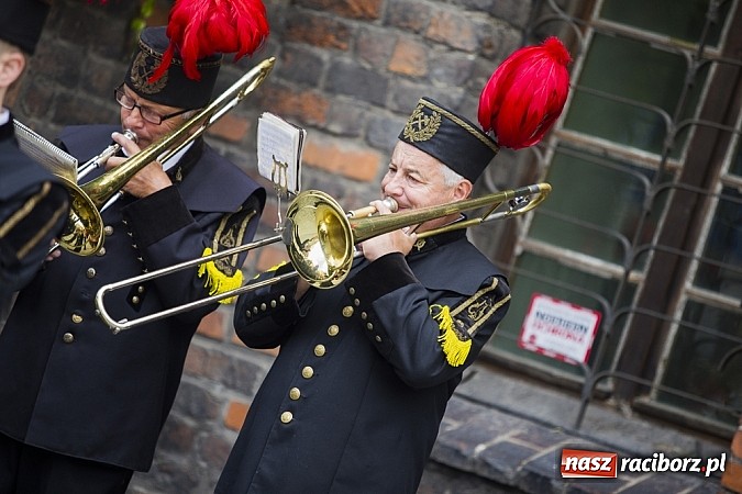 Zdjęcie w galerii na portalu naszraciborz.pl: Obchody X rocznicy wznowienia działalności Bractwa Kurkowego wiadomości z regionu