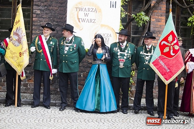 Zdjęcie w galerii na portalu naszraciborz.pl: Obchody X rocznicy wznowienia działalności Bractwa Kurkowego wiadomości z regionu