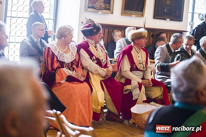 Zdjęcie w galerii na portalu naszraciborz.pl: Obchody X rocznicy wznowienia działalności Bractwa Kurkowego wiadomości z regionu