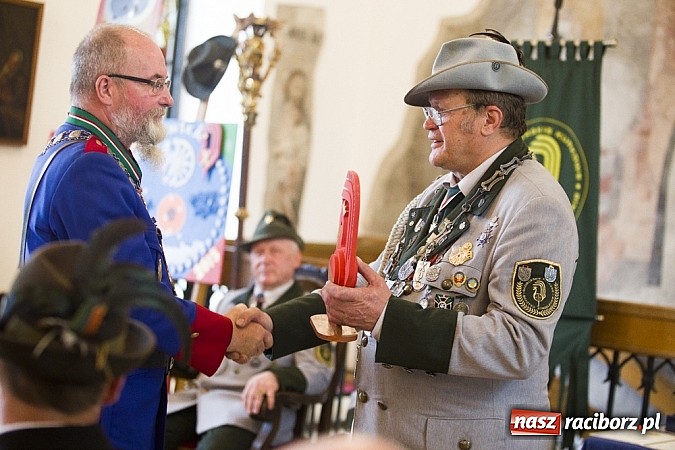 Zdjęcie w galerii na portalu naszraciborz.pl: Obchody X rocznicy wznowienia działalności Bractwa Kurkowego wiadomości z regionu