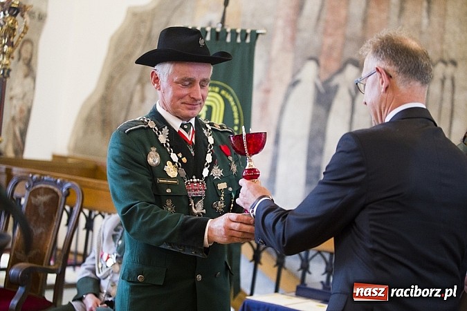 Zdjęcie w galerii na portalu naszraciborz.pl: Obchody X rocznicy wznowienia działalności Bractwa Kurkowego wiadomości z regionu