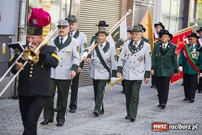 Zdjęcie w galerii na portalu naszraciborz.pl: Obchody X rocznicy wznowienia działalności Bractwa Kurkowego wiadomości z regionu