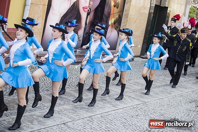 Zdjęcie w galerii na portalu naszraciborz.pl: Obchody X rocznicy wznowienia działalności Bractwa Kurkowego wiadomości z regionu