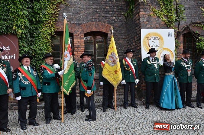 Zdjęcie w galerii na portalu naszraciborz.pl: Obchody X rocznicy wznowienia działalności Bractwa Kurkowego wiadomości z regionu