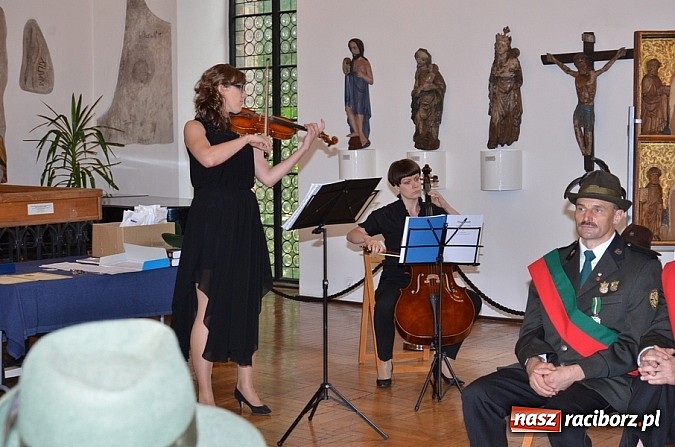 Zdjęcie w galerii na portalu naszraciborz.pl: Obchody X rocznicy wznowienia działalności Bractwa Kurkowego wiadomości z regionu