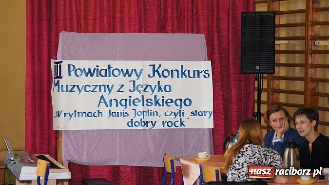 Zdjęcie w galerii na portalu naszraciborz.pl: III edycja powiatowego konkursu muzycznego z języka angielskiego w gimnazjum Pietrowicach Wielkich wiadomości z regionu