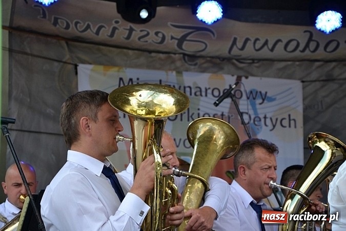 Zdjęcie w galerii na portalu naszraciborz.pl: Międzynarodowy Festiwal Orkiestr Dętych wiadomości z regionu