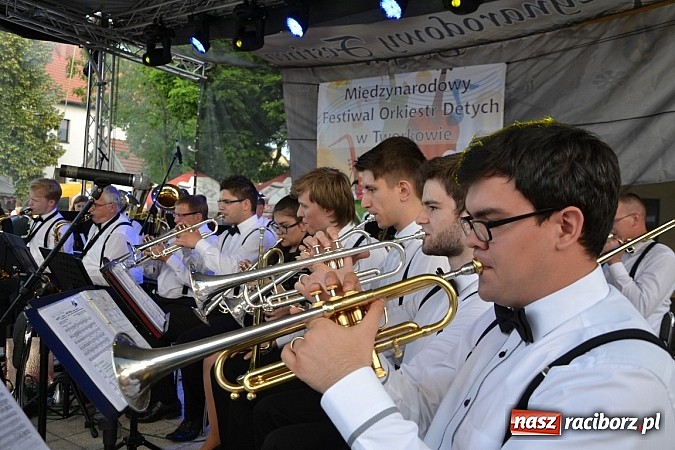 Zdjęcie w galerii na portalu naszraciborz.pl: Międzynarodowy Festiwal Orkiestr Dętych wiadomości z regionu