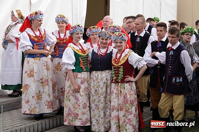 Zdjęcie w galerii na portalu naszraciborz.pl: Festiwal folkloru i jubileusz Tworkauer Eiche wiadomości z regionu