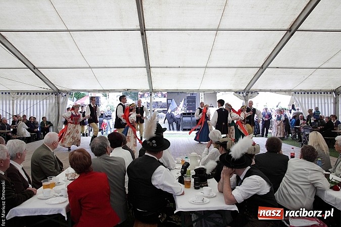 Zdjęcie w galerii na portalu naszraciborz.pl: Festiwal folkloru i jubileusz Tworkauer Eiche wiadomości z regionu