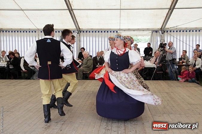 Zdjęcie w galerii na portalu naszraciborz.pl: Festiwal folkloru i jubileusz Tworkauer Eiche wiadomości z regionu