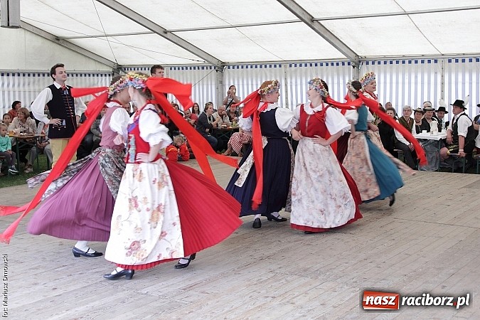 Zdjęcie w galerii na portalu naszraciborz.pl: Festiwal folkloru i jubileusz Tworkauer Eiche wiadomości z regionu