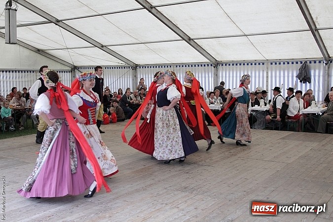 Zdjęcie w galerii na portalu naszraciborz.pl: Festiwal folkloru i jubileusz Tworkauer Eiche wiadomości z regionu