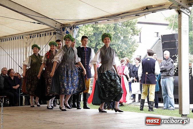 Zdjęcie w galerii na portalu naszraciborz.pl: Festiwal folkloru i jubileusz Tworkauer Eiche wiadomości z regionu
