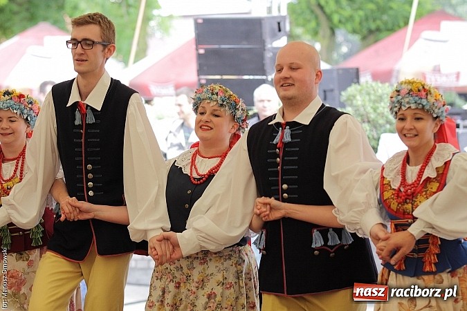 Zdjęcie w galerii na portalu naszraciborz.pl: Festiwal folkloru i jubileusz Tworkauer Eiche wiadomości z regionu
