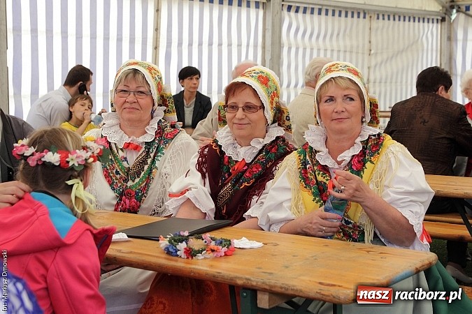 Zdjęcie w galerii na portalu naszraciborz.pl: Festiwal folkloru i jubileusz Tworkauer Eiche wiadomości z regionu
