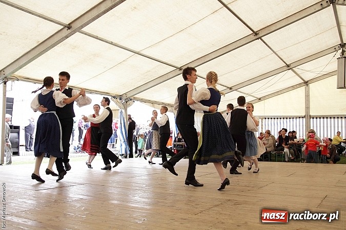 Zdjęcie w galerii na portalu naszraciborz.pl: Festiwal folkloru i jubileusz Tworkauer Eiche wiadomości z regionu