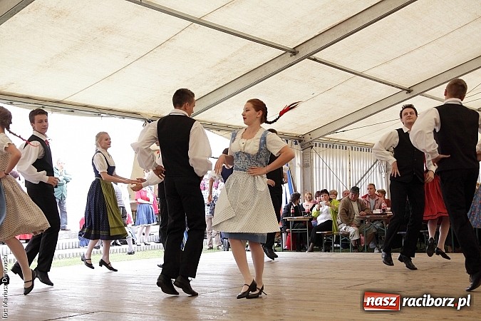 Zdjęcie w galerii na portalu naszraciborz.pl: Festiwal folkloru i jubileusz Tworkauer Eiche wiadomości z regionu