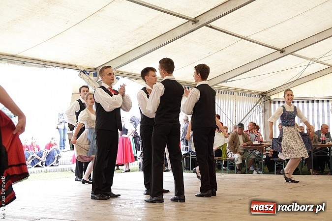 Zdjęcie w galerii na portalu naszraciborz.pl: Festiwal folkloru i jubileusz Tworkauer Eiche wiadomości z regionu