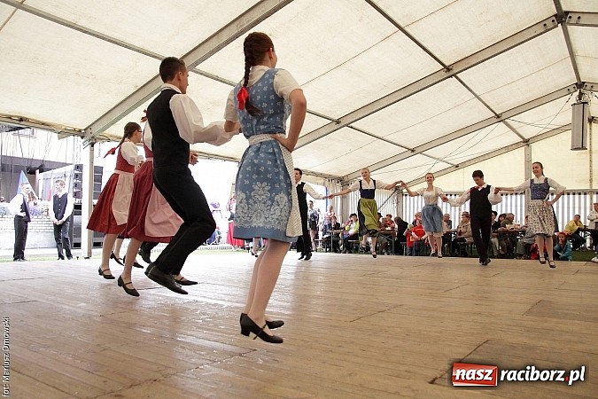 Zdjęcie w galerii na portalu naszraciborz.pl: Festiwal folkloru i jubileusz Tworkauer Eiche wiadomości z regionu