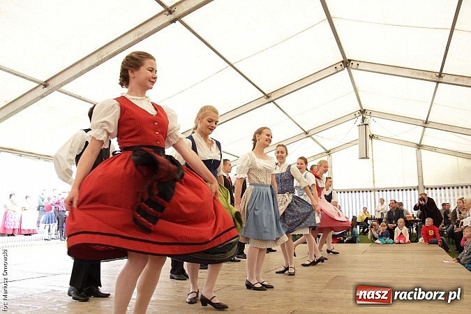 Zdjęcie w galerii na portalu naszraciborz.pl: Festiwal folkloru i jubileusz Tworkauer Eiche wiadomości z regionu