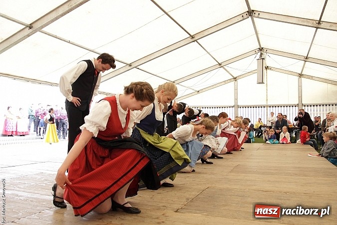 Zdjęcie w galerii na portalu naszraciborz.pl: Festiwal folkloru i jubileusz Tworkauer Eiche wiadomości z regionu