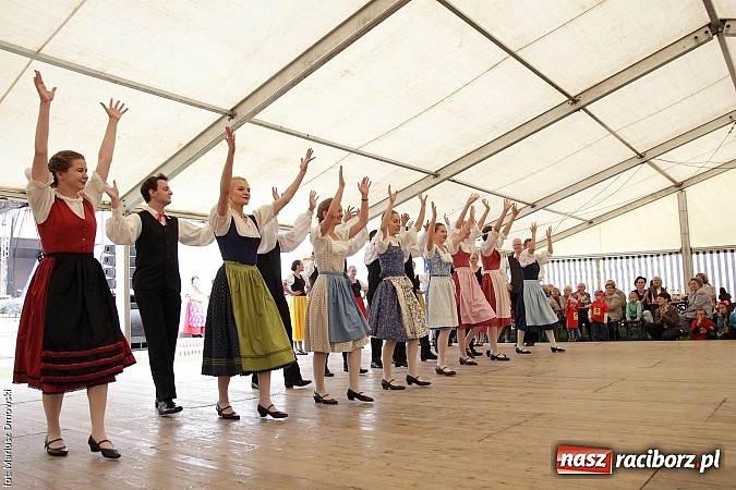 Zdjęcie w galerii na portalu naszraciborz.pl: Festiwal folkloru i jubileusz Tworkauer Eiche wiadomości z regionu