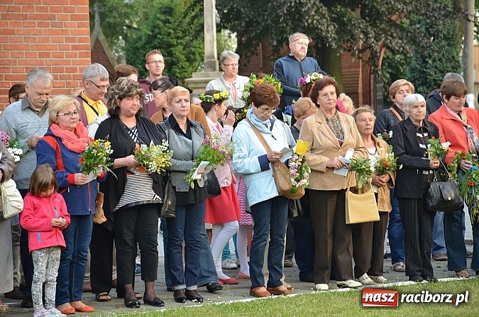 Zdjęcie w galerii na portalu naszraciborz.pl: Wieczór Świętojański na Ostrogu wiadomości z regionu