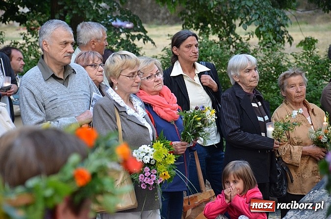 Zdjęcie w galerii na portalu naszraciborz.pl: Wieczór Świętojański na Ostrogu wiadomości z regionu