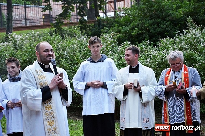 Zdjęcie w galerii na portalu naszraciborz.pl: Wieczór Świętojański na Ostrogu wiadomości z regionu