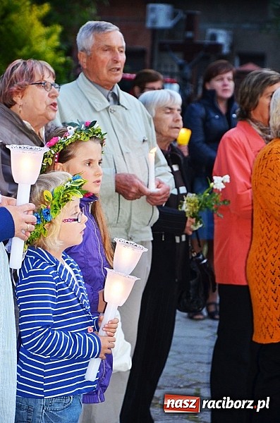 Zdjęcie w galerii na portalu naszraciborz.pl: Wieczór Świętojański na Ostrogu wiadomości z regionu