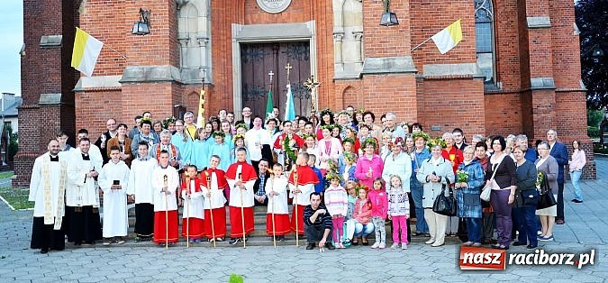 Zdjęcie w galerii na portalu naszraciborz.pl: Wieczór Świętojański na Ostrogu wiadomości z regionu