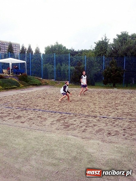 Zdjęcie w galerii na portalu naszraciborz.pl: ﻿Brązowy medal Mistrzostw Śląska Młodzików w Siatkówce Plażowej dla siatkarzy KS AZS Rafako Racibórz  wiadomości z regionu