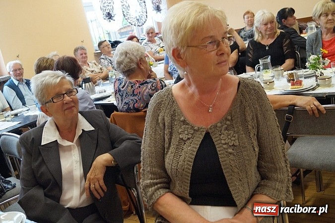 Zdjęcie w galerii na portalu naszraciborz.pl: Dzień Matki i Ojca u seniorów w Nędzy z piosenką i tańcem  wiadomości z regionu
