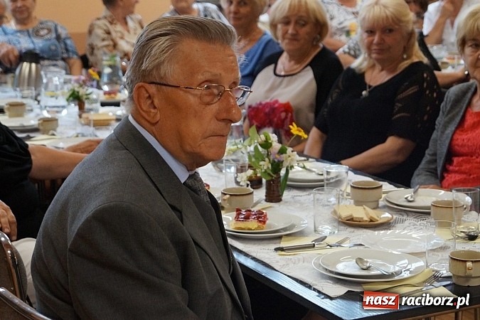 Zdjęcie w galerii na portalu naszraciborz.pl: Dzień Matki i Ojca u seniorów w Nędzy z piosenką i tańcem  wiadomości z regionu