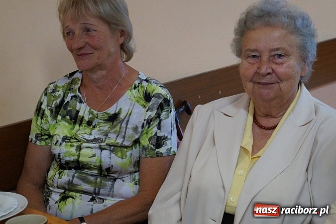 Zdjęcie w galerii na portalu naszraciborz.pl: Dzień Matki i Ojca u seniorów w Nędzy z piosenką i tańcem  wiadomości z regionu