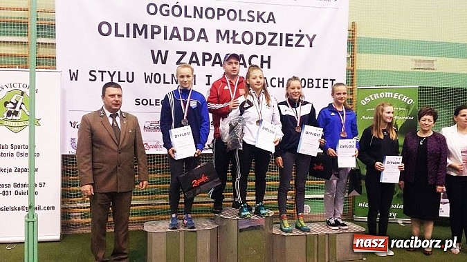 Zdjęcie w galerii na portalu naszraciborz.pl: Natalia Duksa ze srebrnym medalem XXI Olimpiady Młodzieży w zapasach wiadomości z regionu