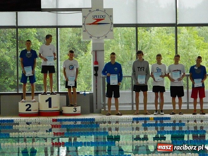 Zdjęcie w galerii na portalu naszraciborz.pl: Pływanie. Młodzicy startowali w Krakowie  wiadomości z regionu