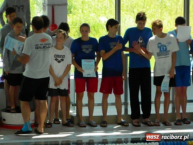Zdjęcie w galerii na portalu naszraciborz.pl: Pływanie. Młodzicy startowali w Krakowie  wiadomości z regionu