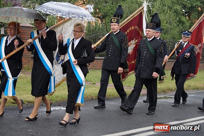 Zdjęcie w galerii na portalu naszraciborz.pl: W Górkach Śl. uczcili ofiary marszu śmierci wiadomości z regionu