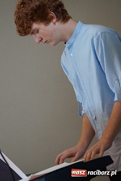 Zdjęcie w galerii na portalu naszraciborz.pl: W Górkach Śl. uczcili ofiary marszu śmierci wiadomości z regionu