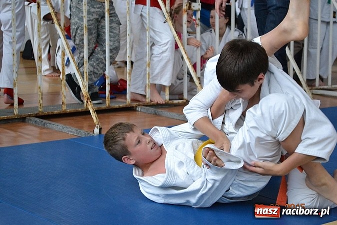 Zdjęcie w galerii na portalu naszraciborz.pl: Najmłodsi Łamatorzy na podsumowaniu Ligi wiadomości z regionu