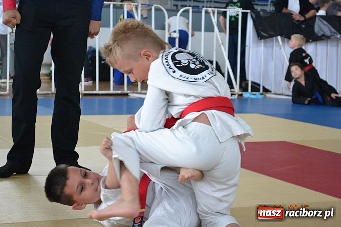 Zdjęcie w galerii na portalu naszraciborz.pl: Najmłodsi Łamatorzy na podsumowaniu Ligi wiadomości z regionu