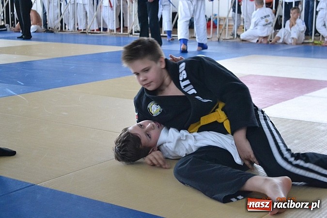 Zdjęcie w galerii na portalu naszraciborz.pl: Najmłodsi Łamatorzy na podsumowaniu Ligi wiadomości z regionu