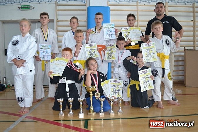 Zdjęcie w galerii na portalu naszraciborz.pl: Najmłodsi Łamatorzy na podsumowaniu Ligi wiadomości z regionu