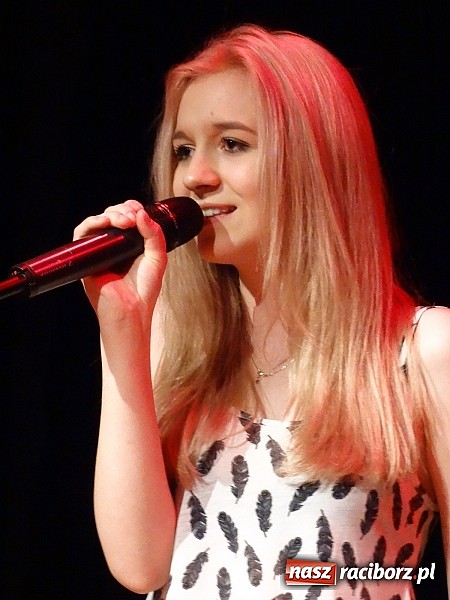 Zdjęcie w galerii na portalu naszraciborz.pl: Koncert Młodzieżowego Domu Kultury dla gości z Walii  wiadomości z regionu