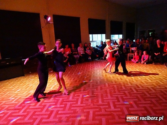 Zdjęcie w galerii na portalu naszraciborz.pl: Koncert Młodzieżowego Domu Kultury dla gości z Walii  wiadomości z regionu