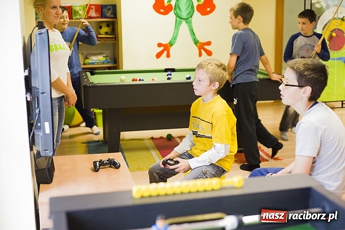 Zdjęcie w galerii na portalu naszraciborz.pl: Klasa na medal w Szkole Podstawowej nr 1 wiadomości z regionu