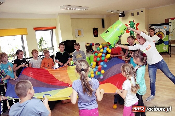 Zdjęcie w galerii na portalu naszraciborz.pl: Klasa na medal w Szkole Podstawowej nr 1 wiadomości z regionu