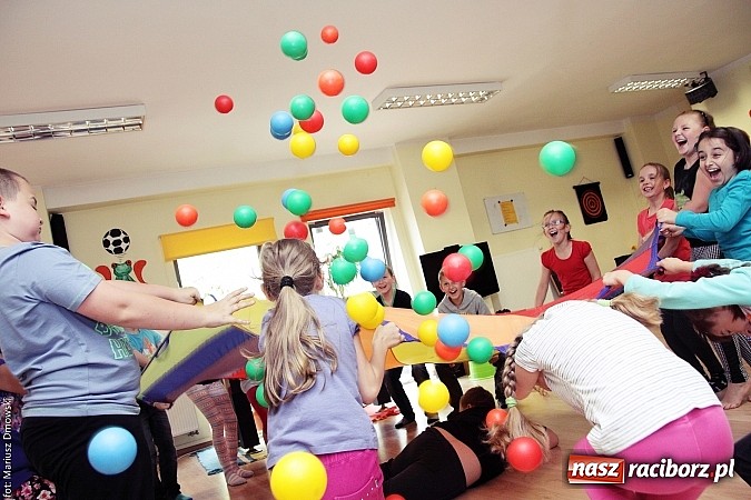 Zdjęcie w galerii na portalu naszraciborz.pl: Klasa na medal w Szkole Podstawowej nr 1 wiadomości z regionu